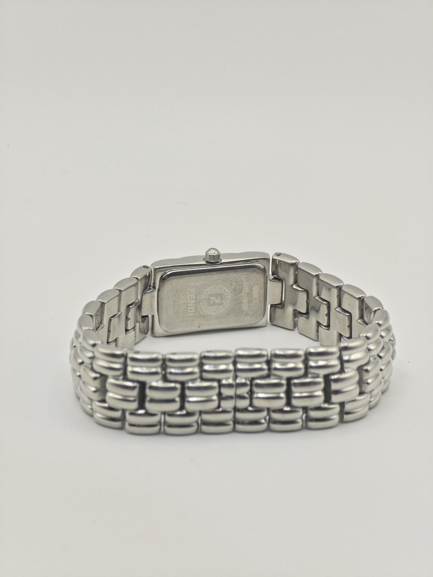 Fendi 660L Women Watch Blue Dial Bracelet Swiss Made Luxury Vintage - 283