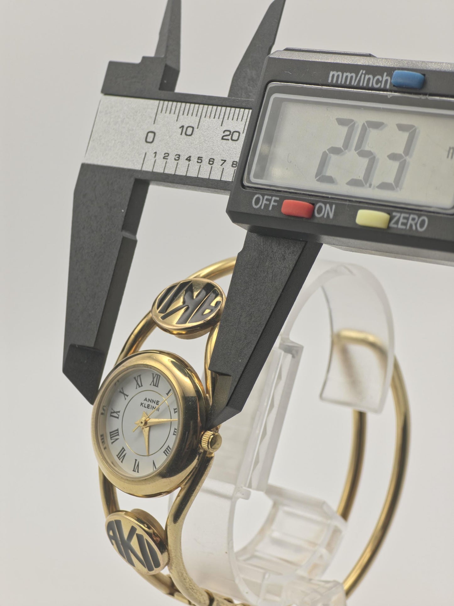 Anne Klein AL21 Women Watch Gold Tone Bracelet White Dial Quartz Vintage | - 287