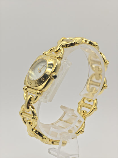 Gucci 6400L Gold Tone Women Vintage Quartz Watch Mother of Pearl Dial | - 312