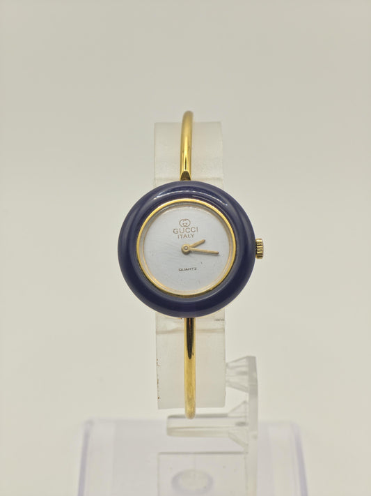 Gucci Italy Blue Bezel Bangle Women Vintage Quartz Watch Minimalist Design |-314