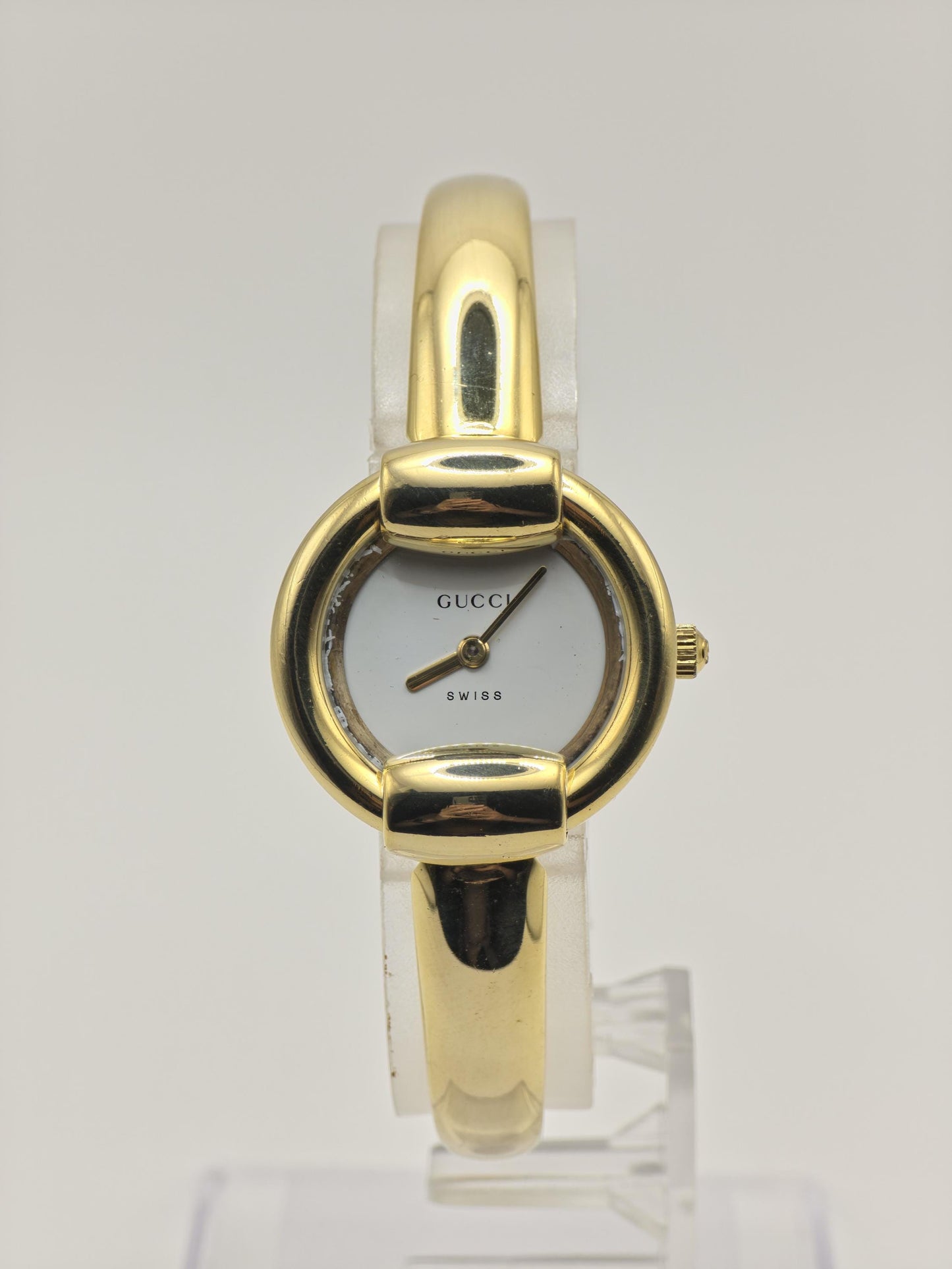Gucci 1400L Gold Tone Bangle Women Vintage Quartz Watch Minimalist Swiss Made | - 315