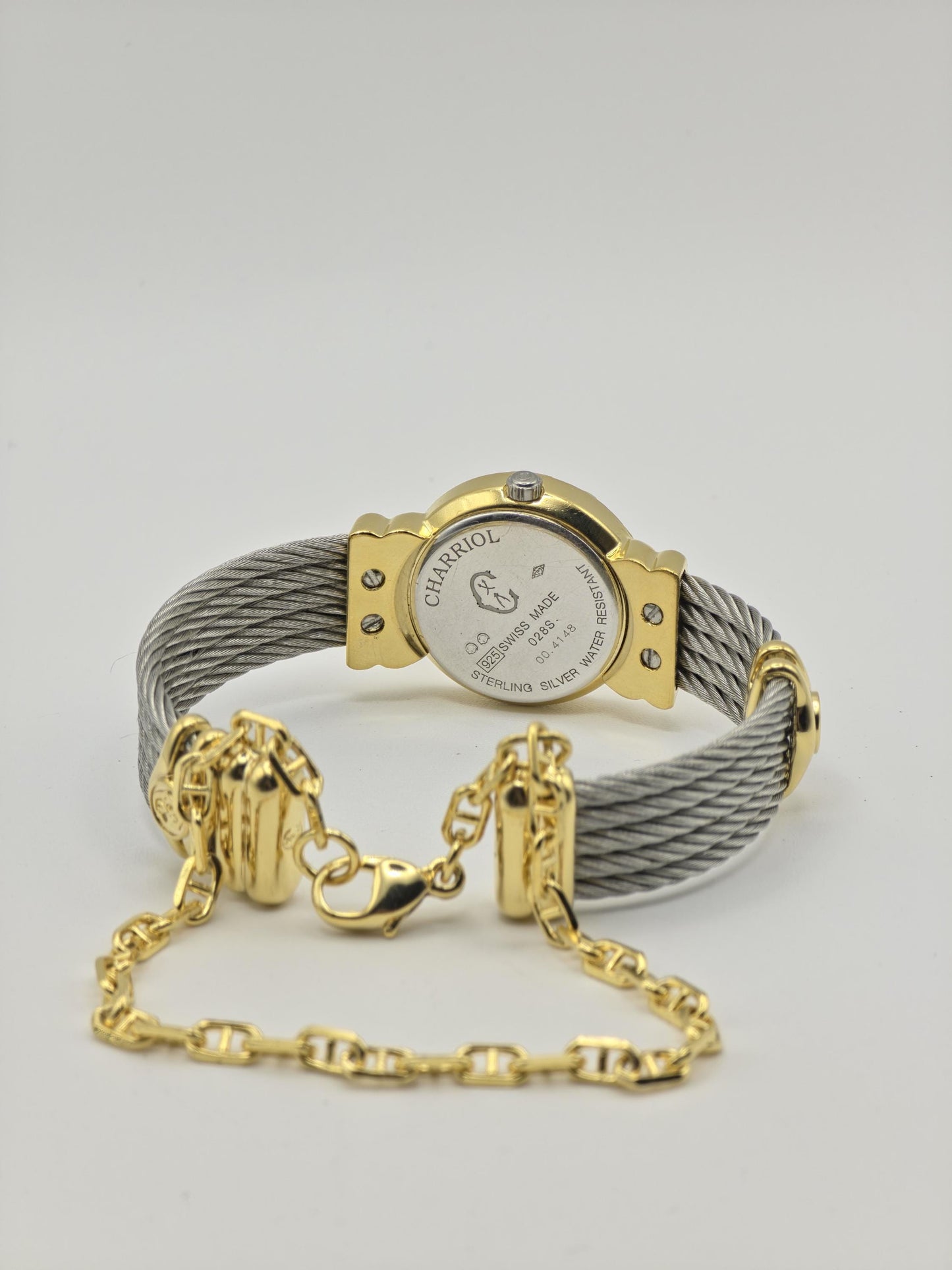 Charriol Geneve 028S Women Quartz Silver Dial Cable Bracelet Swiss | - 304
