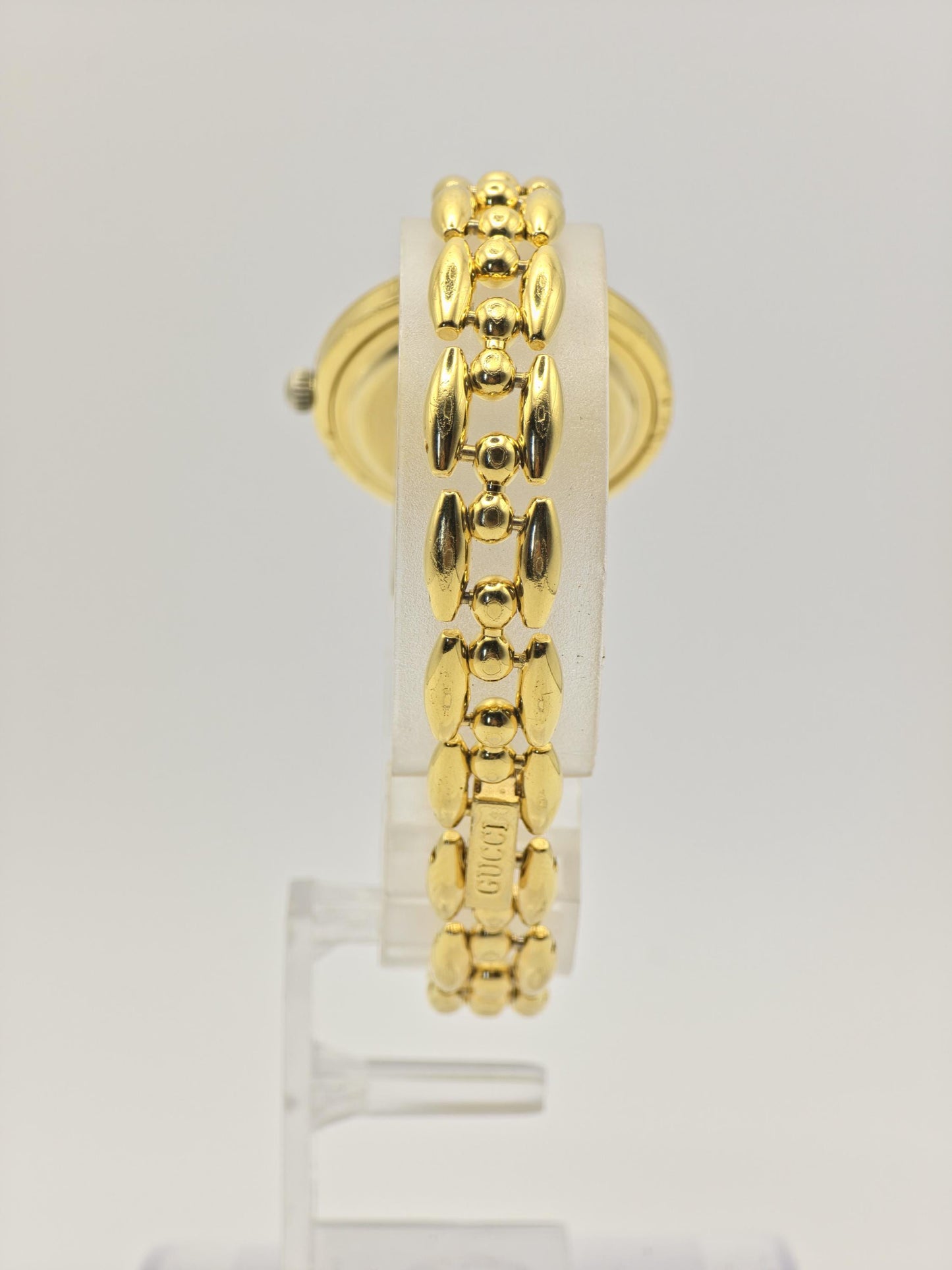 Vintage Gucci 11/12.2 Women’s Watch Gold Tone Bangle Bracelet Swiss Made - 333