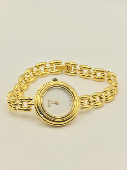 Vintage Gucci 11/12.2 Women’s Watch Gold Tone Bangle Bracelet Swiss Made - 333