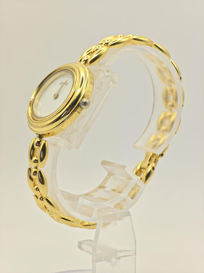 Vintage Gucci 11/12.2 Women’s Watch Gold Tone Bangle Bracelet Swiss Made - 333