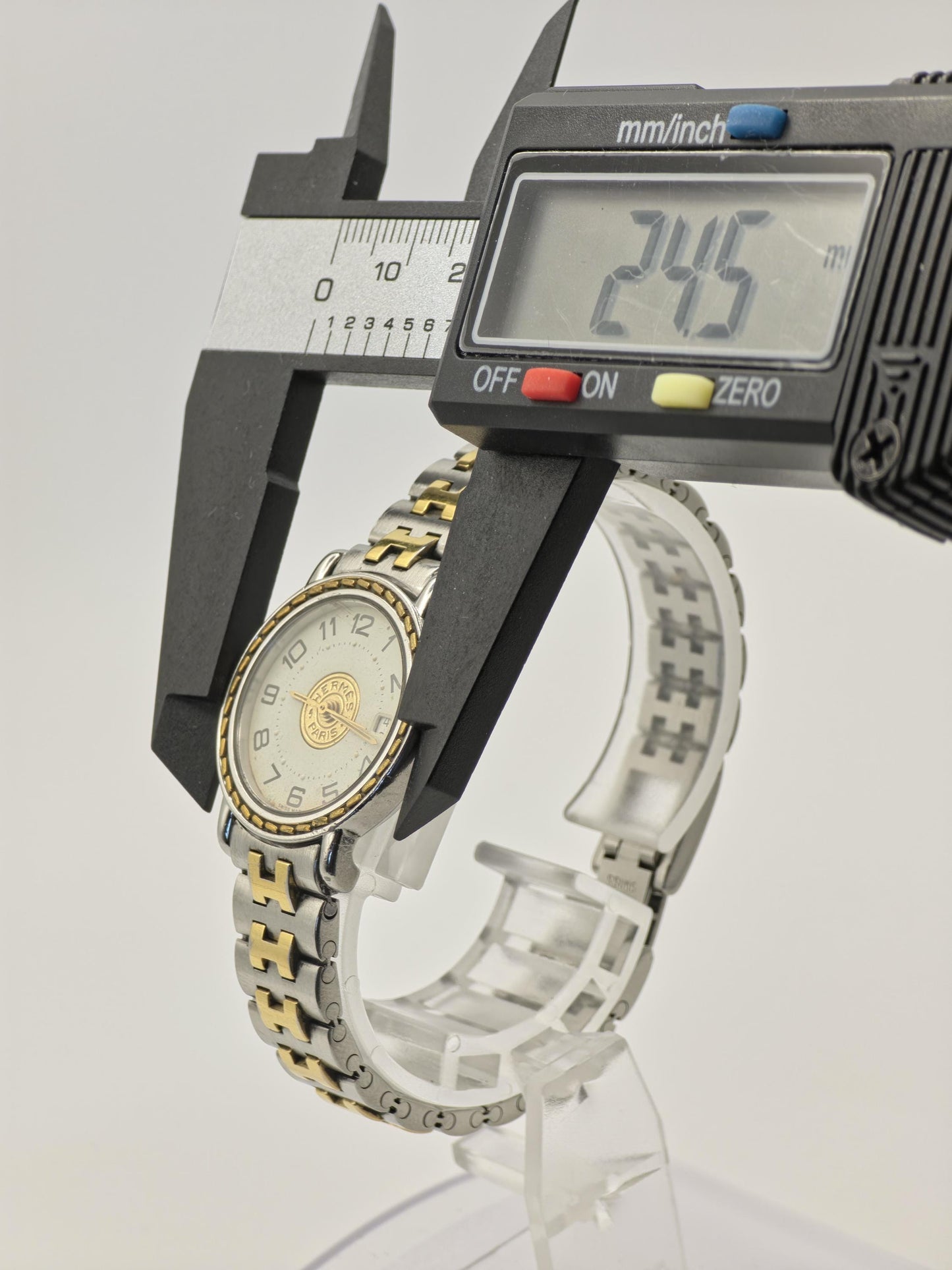 Vintage Hermès Women’s Watch Two Tone Stainless Steel Quartz Box Papers Extra Links - 334