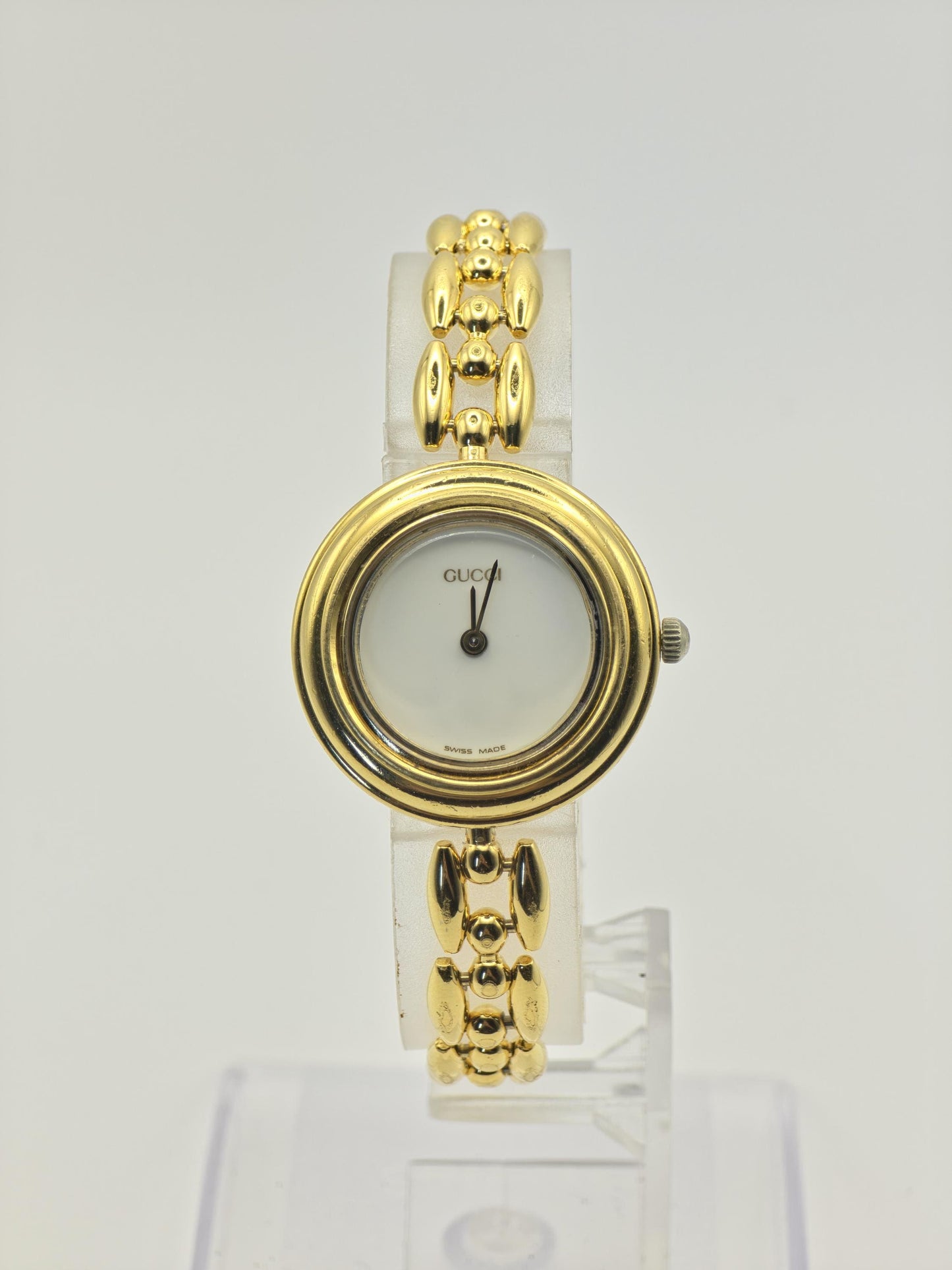 Vintage Gucci 11/12.2 Women’s Watch Gold Tone Bangle Bracelet Swiss Made - 333