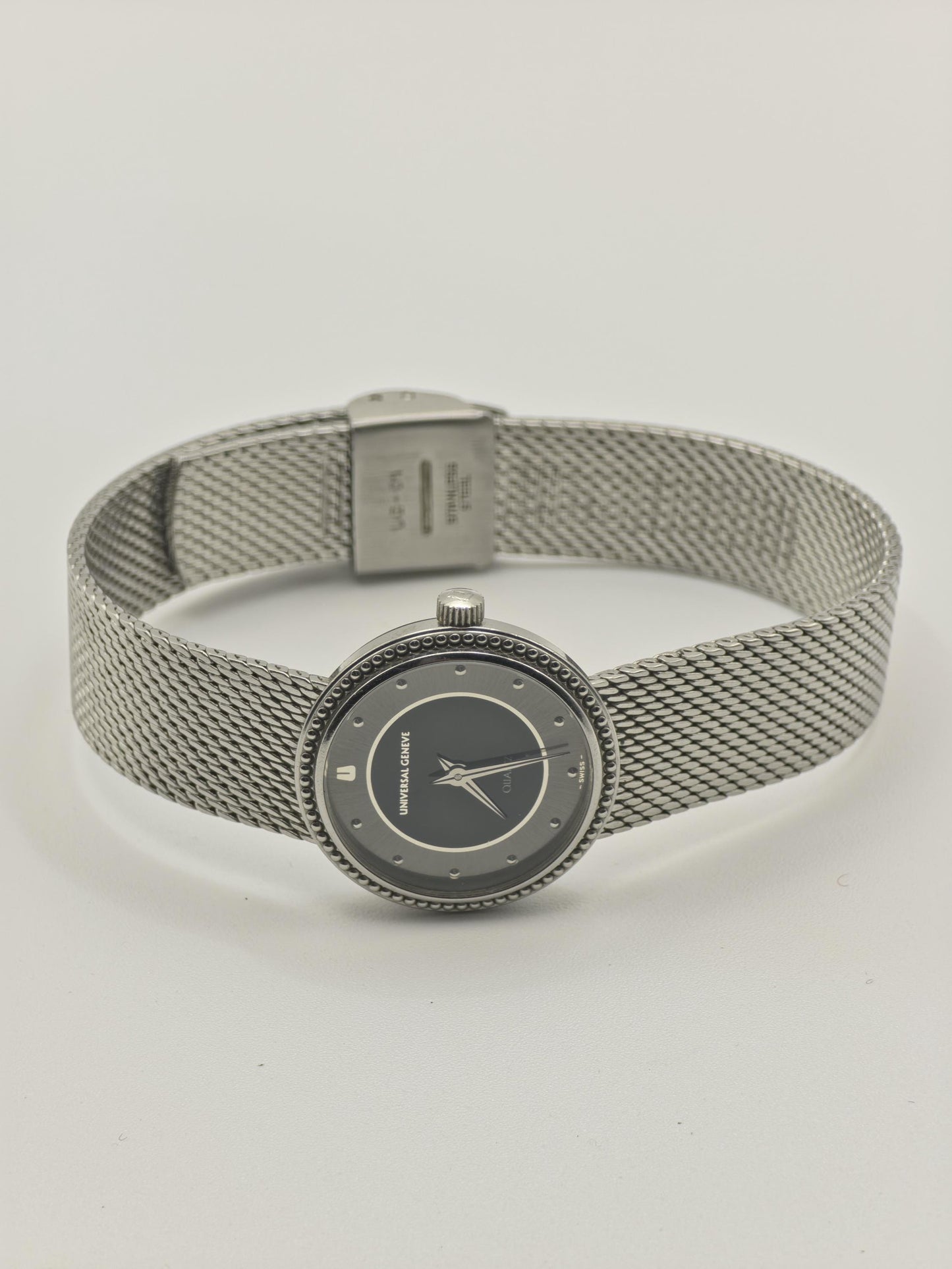 Vintage Universal Genève Women's / Unisex Watch Swiss Quartz Mesh Bracelet Silver Dial - 339