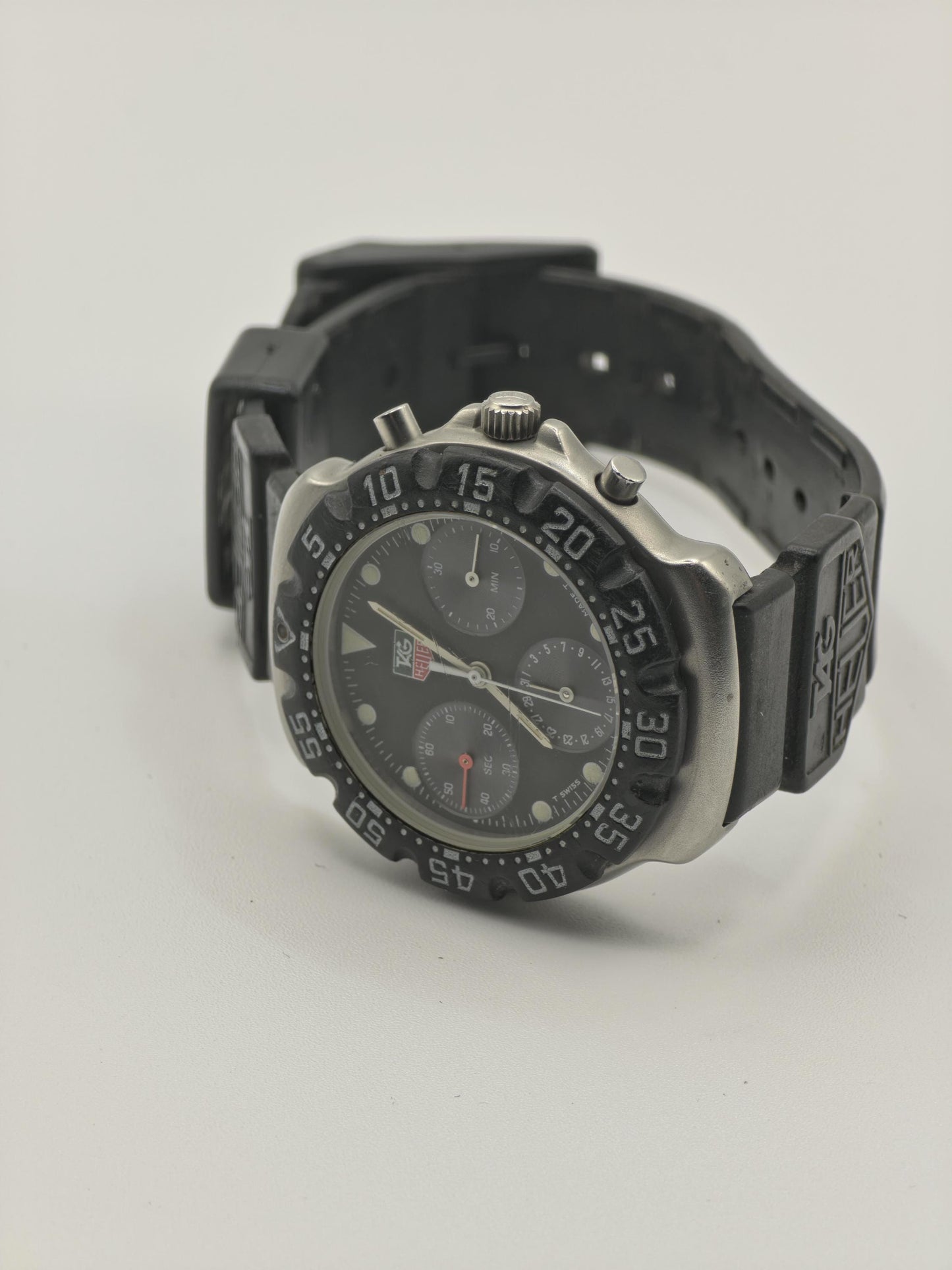 Vintage TAG Heuer Professional Chronograph Men's / Unisex Watch Black Dial Quartz - 345