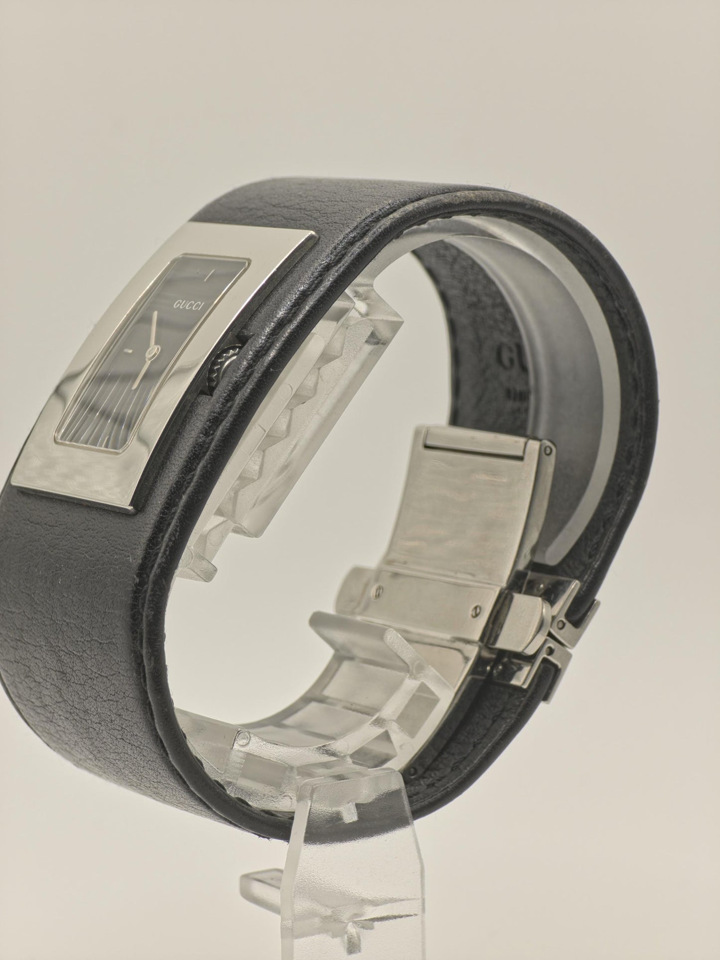 Vintage Gucci 7800L Women's Black Dial Bangle Watch Swiss Quartz Designer Timepiece - 346