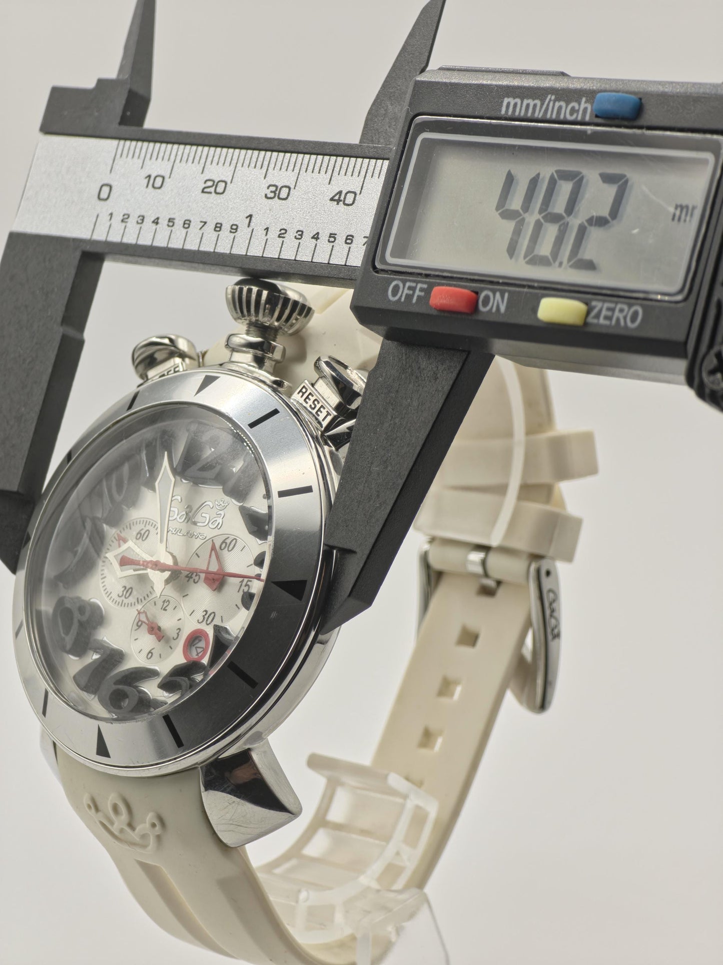 GaGa Milano MM48 Chronograph Men's Watch White Dial 48mm Oversized Case Quartz Date Display - 350