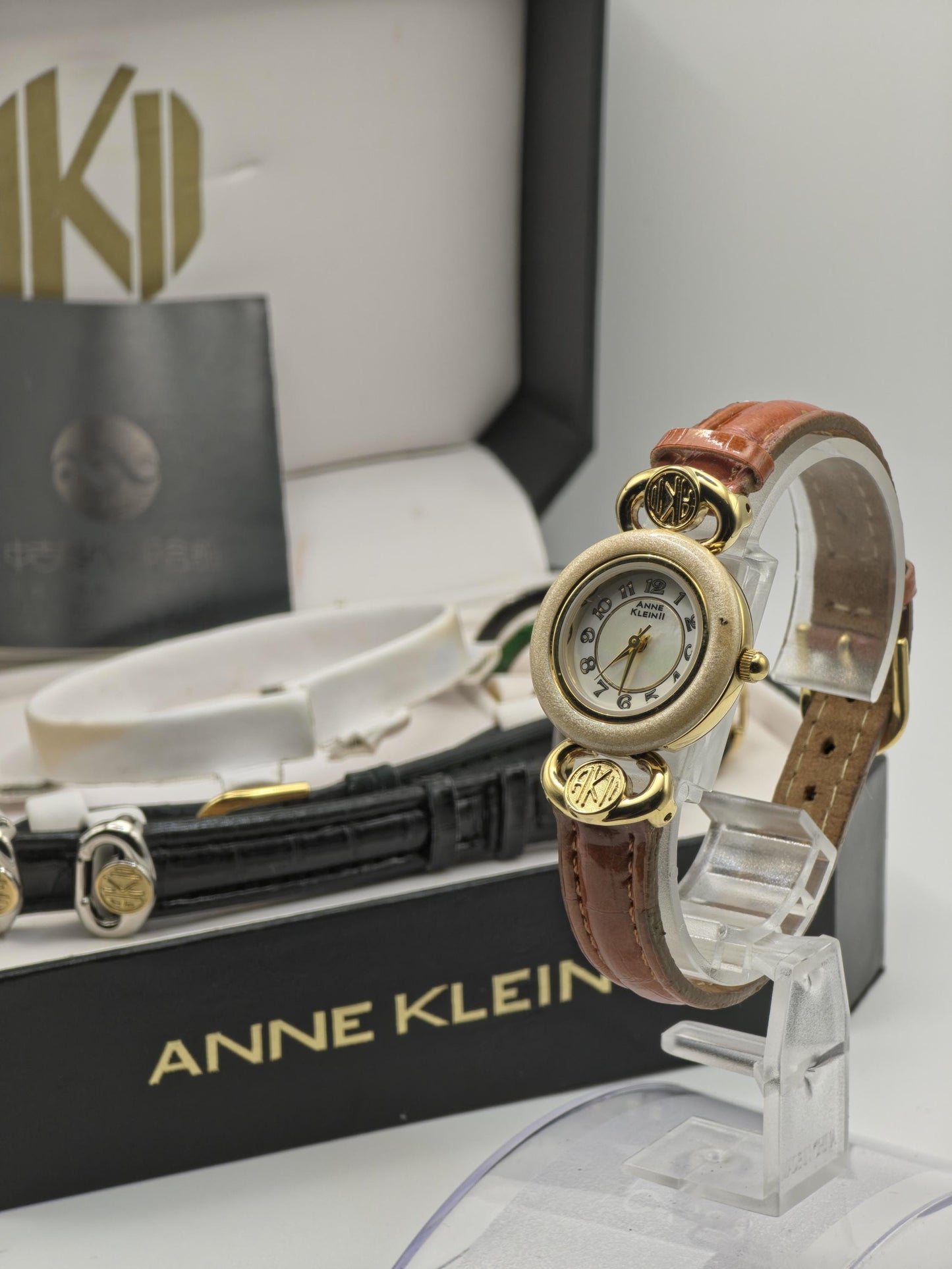 Vintage Anne Klein II Women's Watch Interchangeable Set Quartz Boxed 7 Bezels Extra Strap - 335