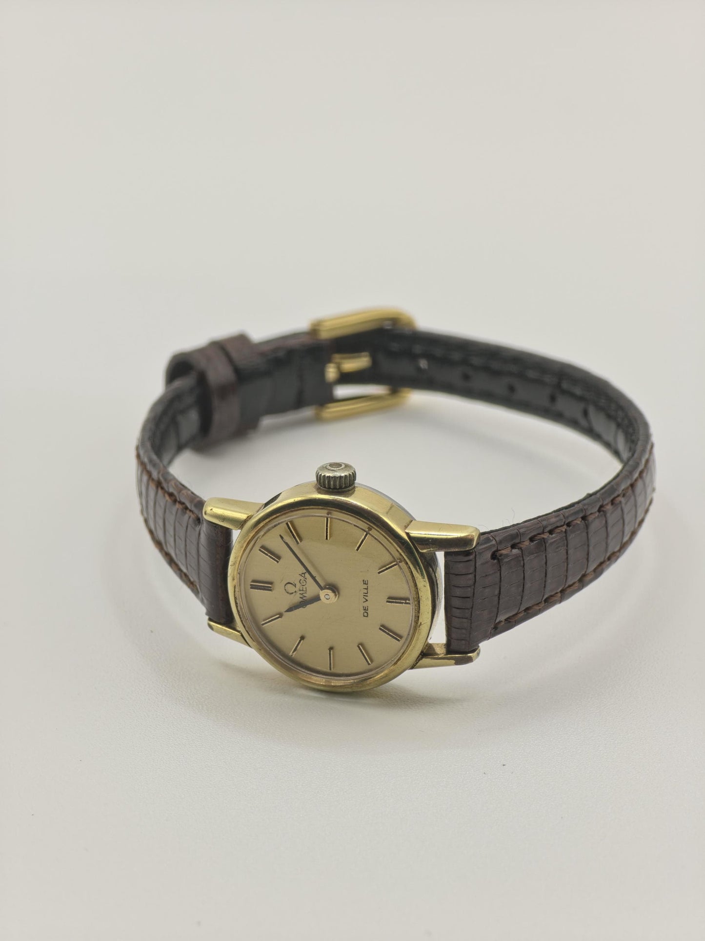 Vintage Omega De Ville Women's Gold Tone Dress Watch Manual Wind Leather Strap - 343