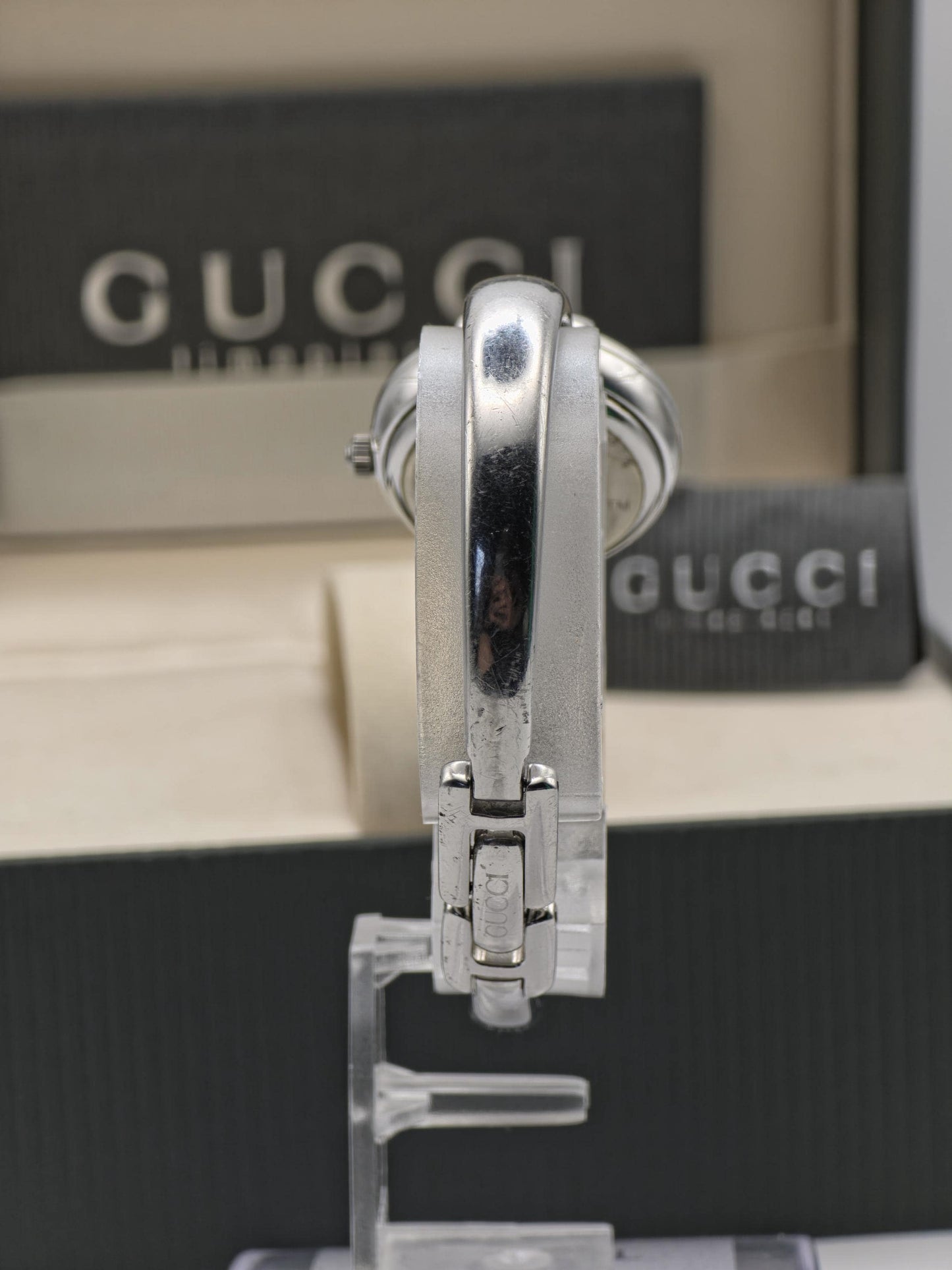 Vintage Gucci Women's Bangle Watch Swiss Quartz Original Box Warranty Card - 353