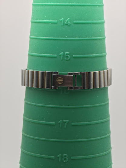 Vintage Dunhill Women's Watch Two Tone Date Quartz Roman Dial Swiss Made - 366