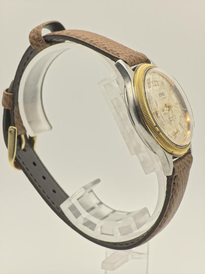 Vintage Oris 17 Jewels Automatic Men's Watch Pointer Date Swiss Madel - 374