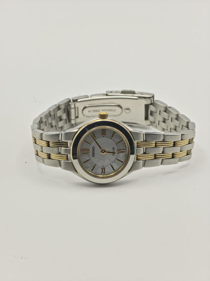 Vintage Seiko Solar Women's Two Tone Quartz Watch Mother of Pearl Dial Japan - 376