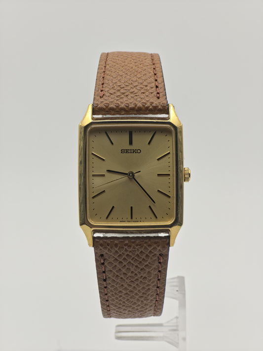 Vintage Seiko Square Dress Men's Quartz Watch Gold Tone Dial Leather Strap - 377