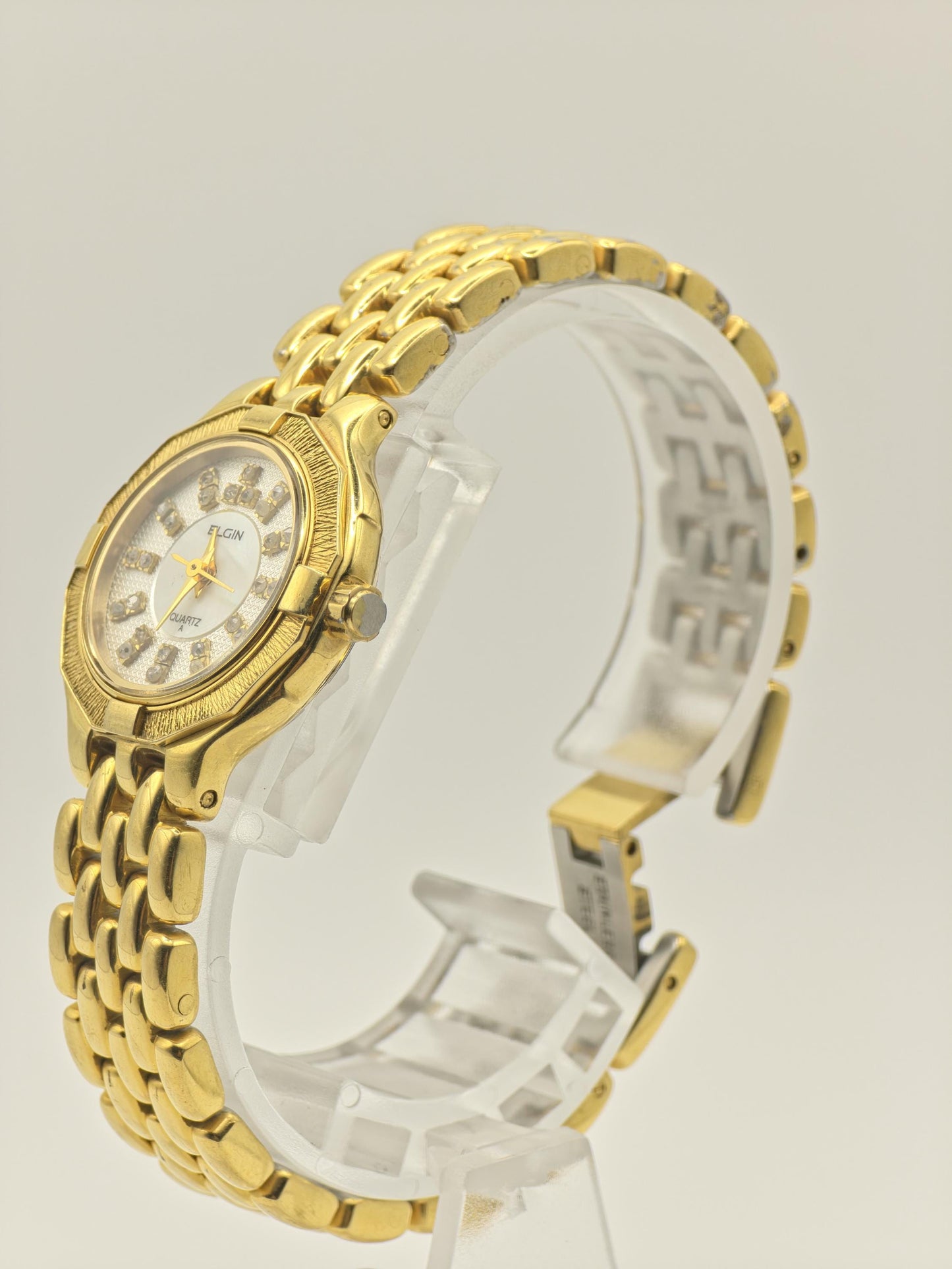 Vintage Elgin Quartz Women's Gold Tone Bracelet Watch Crystal Hour Markers- 378