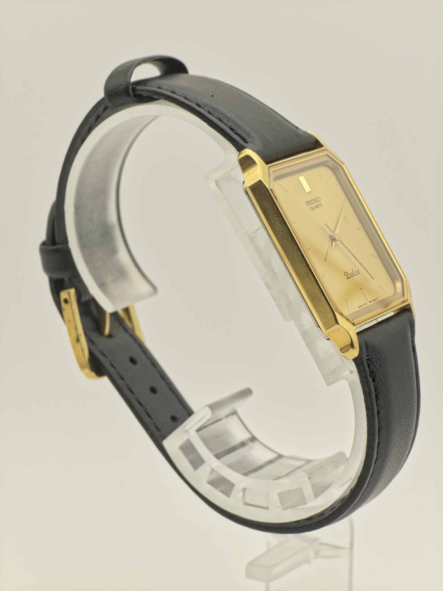 Vintage Seiko Dolce Anti-Magnetic Men's / Unisex Quartz Gold Dial Dress - 384