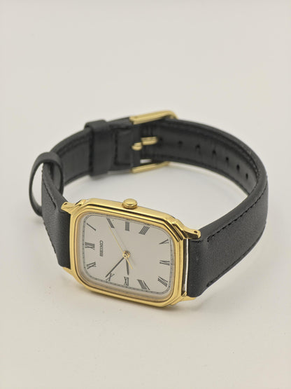 Vintage Seiko Women's / Unisex Quartz Roman Dial Gold Tone Dress Watch - 389