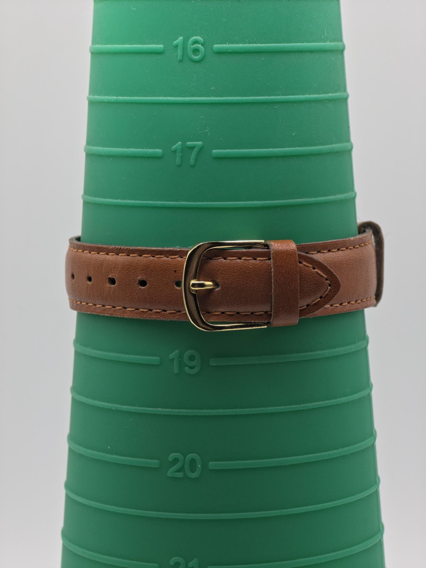 Vintage Seiko Lucent Quartz Two-Tone Brown Leather Men's Watch 1995 Award - 396
