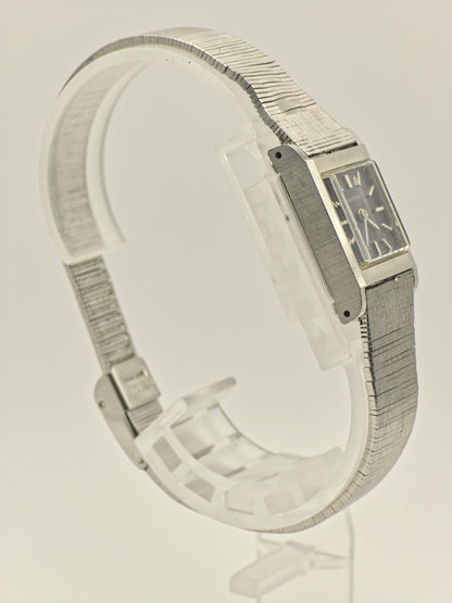 Vintage Waltham Women's Manual Wind Silver Tone Black Dial Rectangular Dress Watch - 404