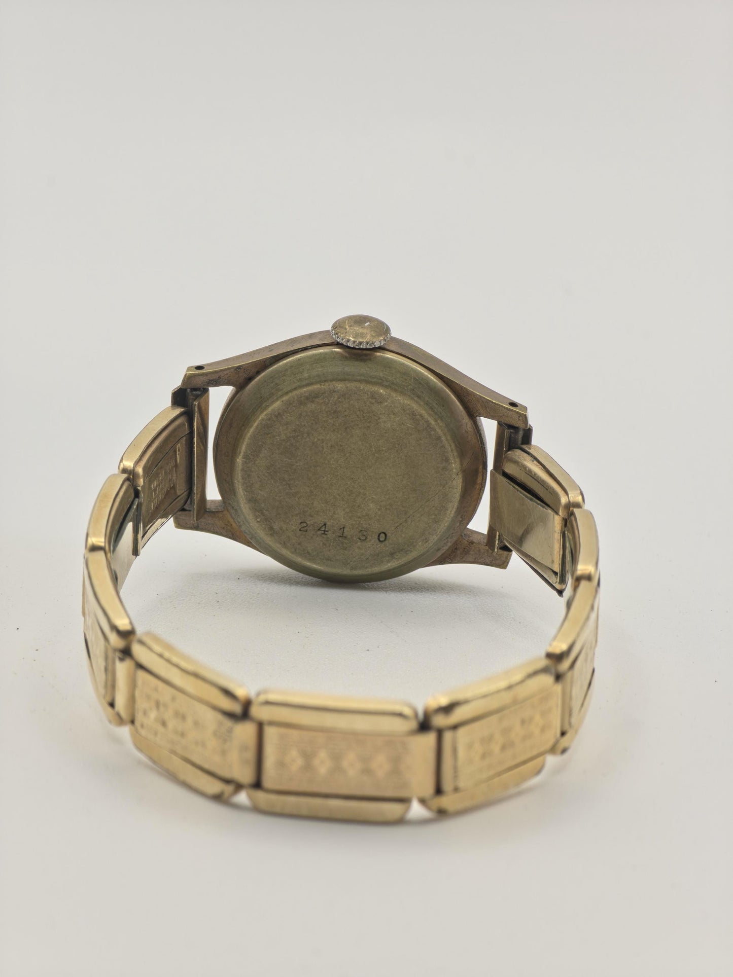 Vintage Longines Women's Mechanical Gold Tone Enamel Dial Small Seconds Wrist Watch - 405
