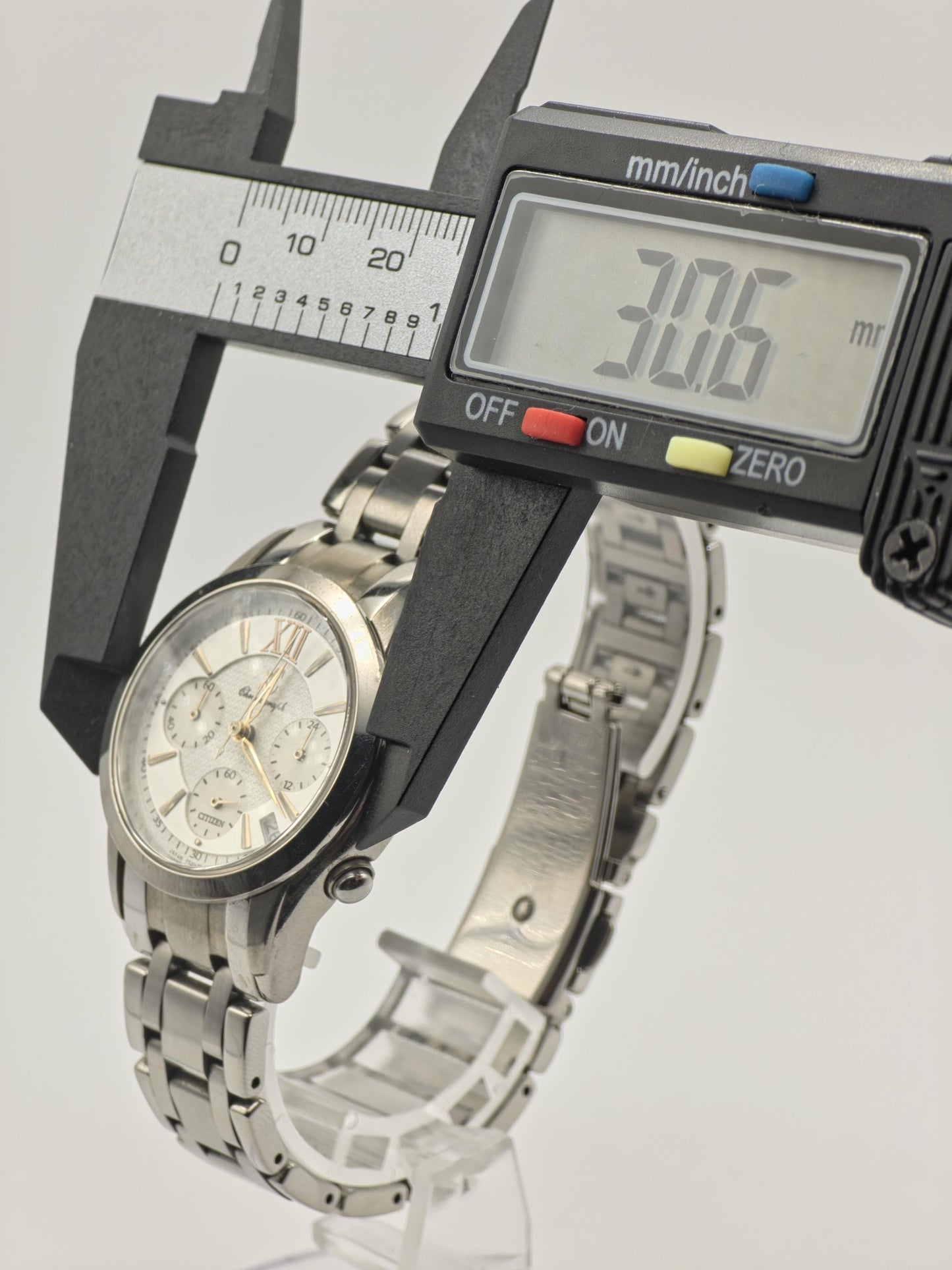 Vintage Citizen xC H. Tamaki Limited Edition Salmon Dial Chronograph Men's Watch - 416