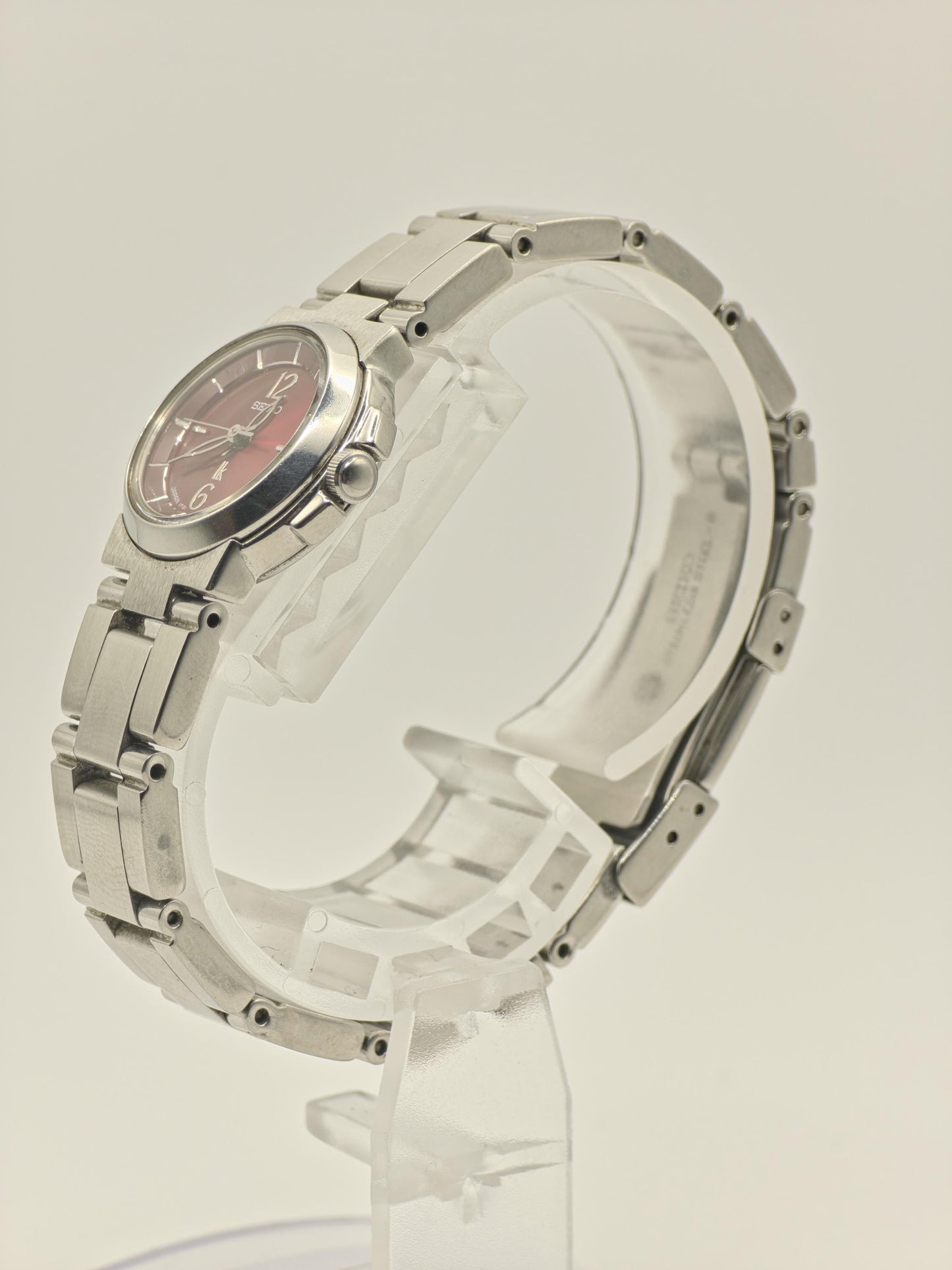 Vintage Seiko Lukia Women's Quartz Burgundy Dial Stainless Steel Watch - 420