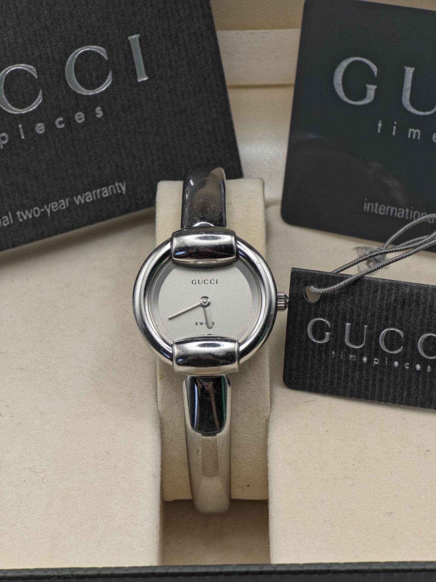 Vintage Gucci Women's Bangle Watch Swiss Quartz Original Box Warranty Card - 353