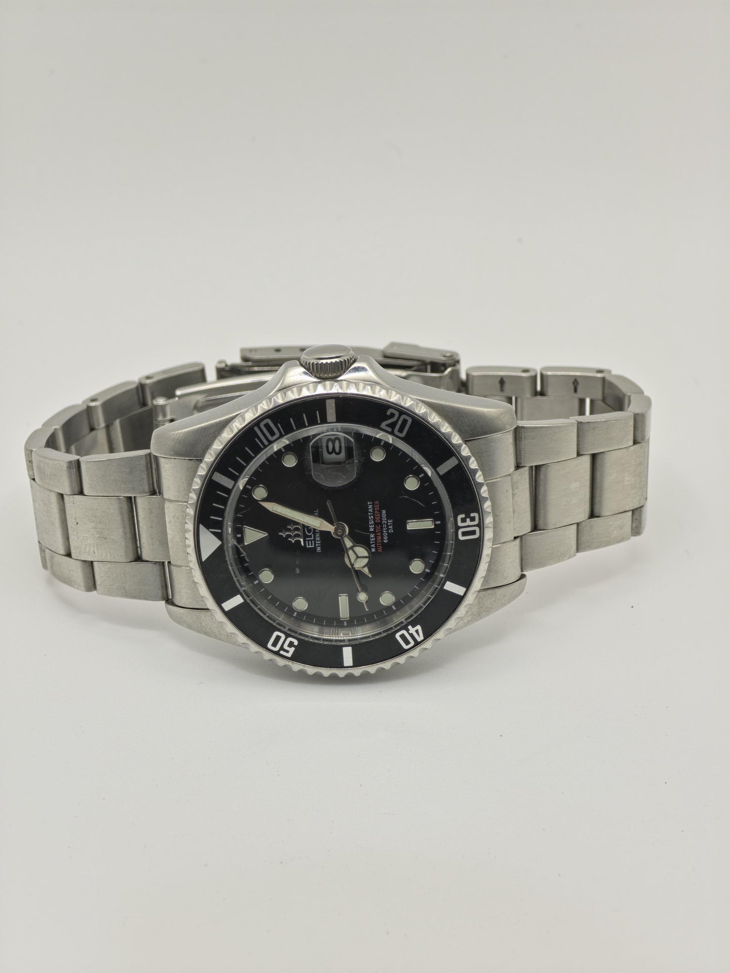 Vintage Elgin International Deep Sea 200M Automatic Men's Diver Watch Black Dial - 428
