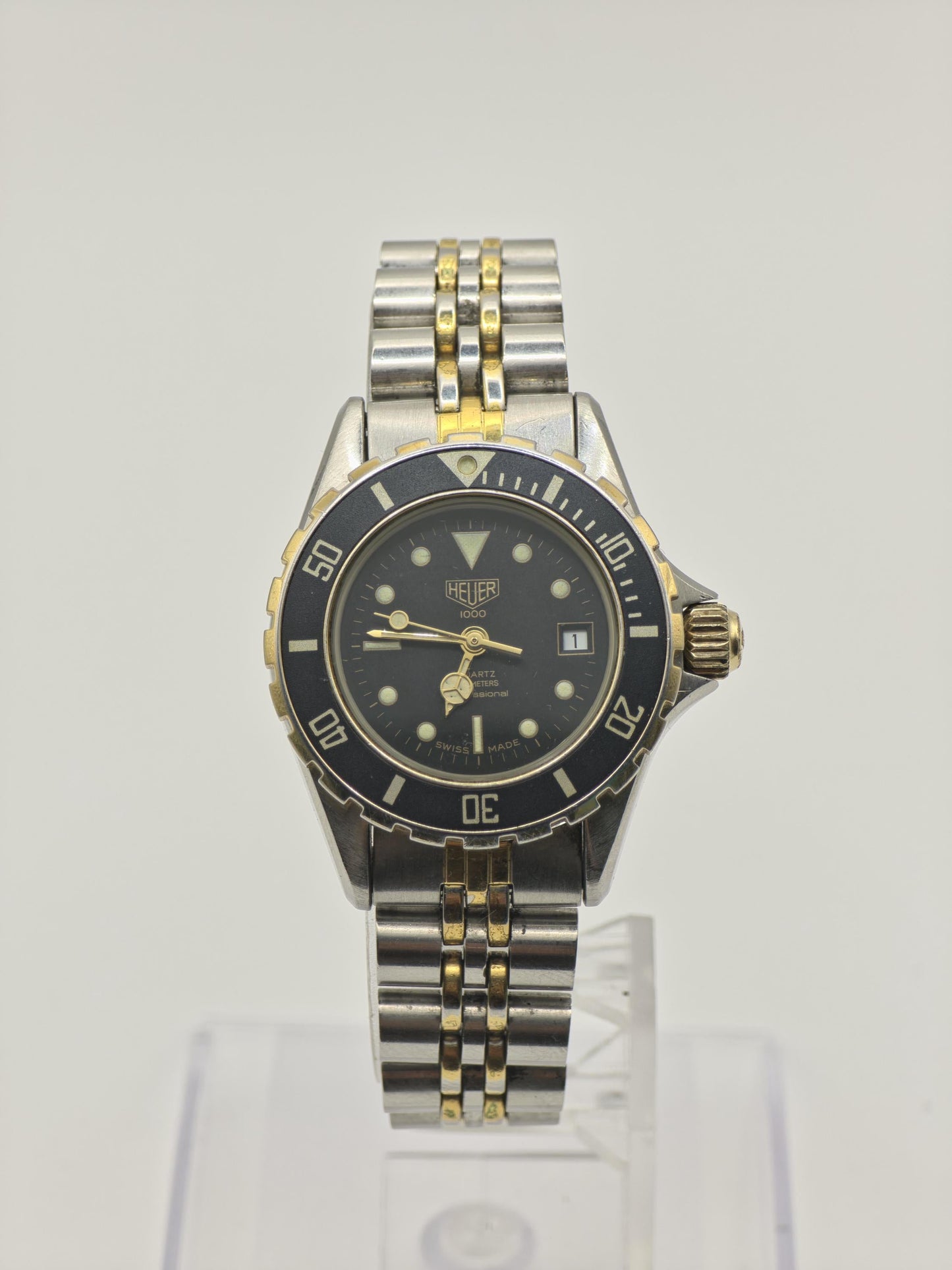 Vintage TAG Heuer 1000 Professional Women's Quartz Diver Watch Black Dial - 430