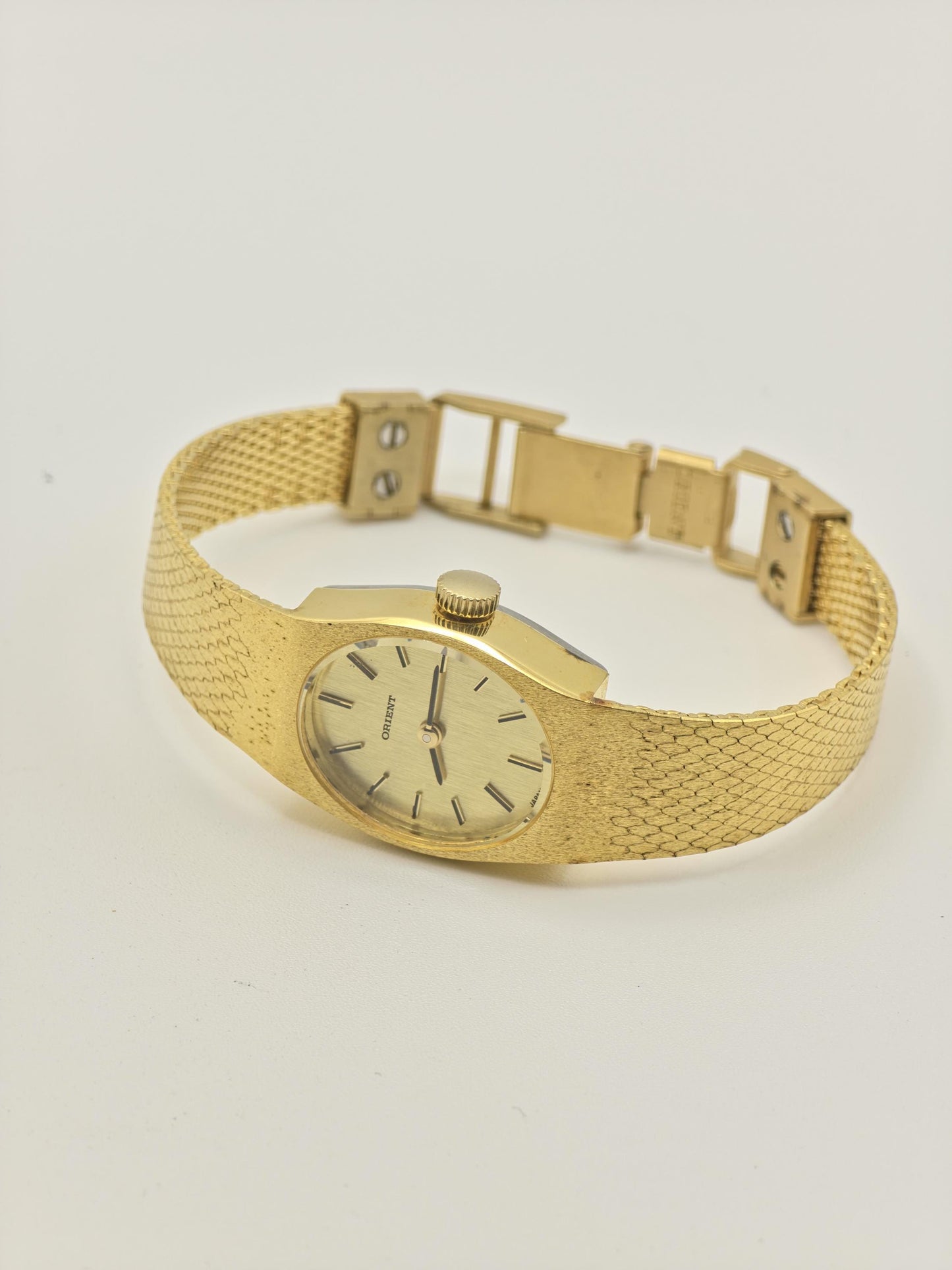 Vintage Orient Women's Watch Gold Tone Bracelet Champagne Dial Quartz Japan - 365