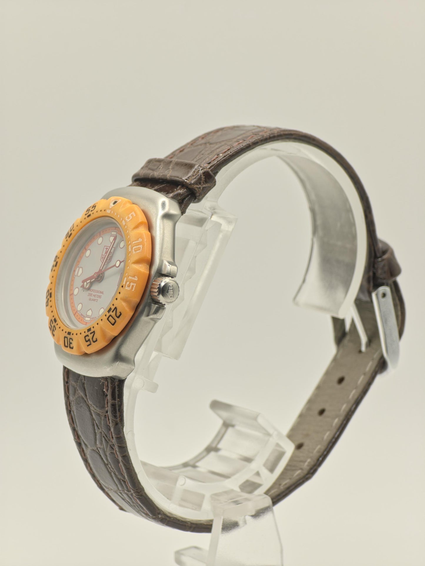 Vintage TAG Heuer Professional 200M Quartz 27mm Unisex Orange Bezel Swiss - 367