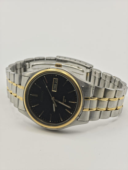 Vintage Seiko Sports 50 Day-Date Quartz Men's Watch Black Dial Two-Tone - 368