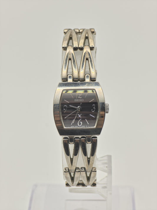 Vintage Seiko Quartz Silver Tone Bangle Women's Dress Watch Japan - 397