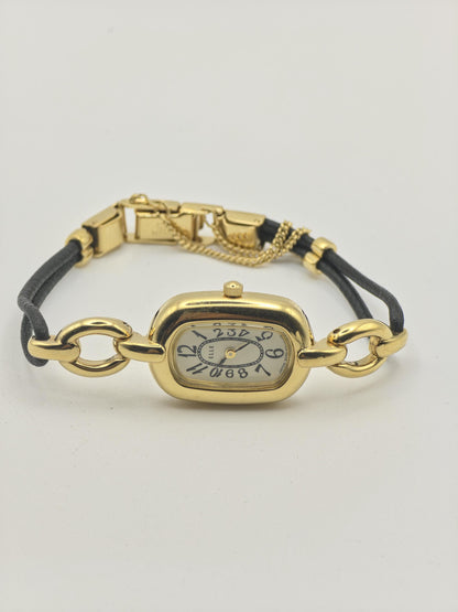 Vintage ELLE Quartz Gold Tone Bracelet Women's Dress Watch - 398