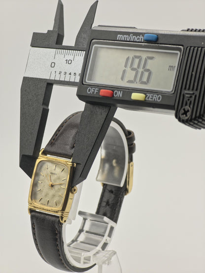 Vintage Seiko Women's Quartz Gold Tone Textured Dial Rectangular Dress Watch - 403