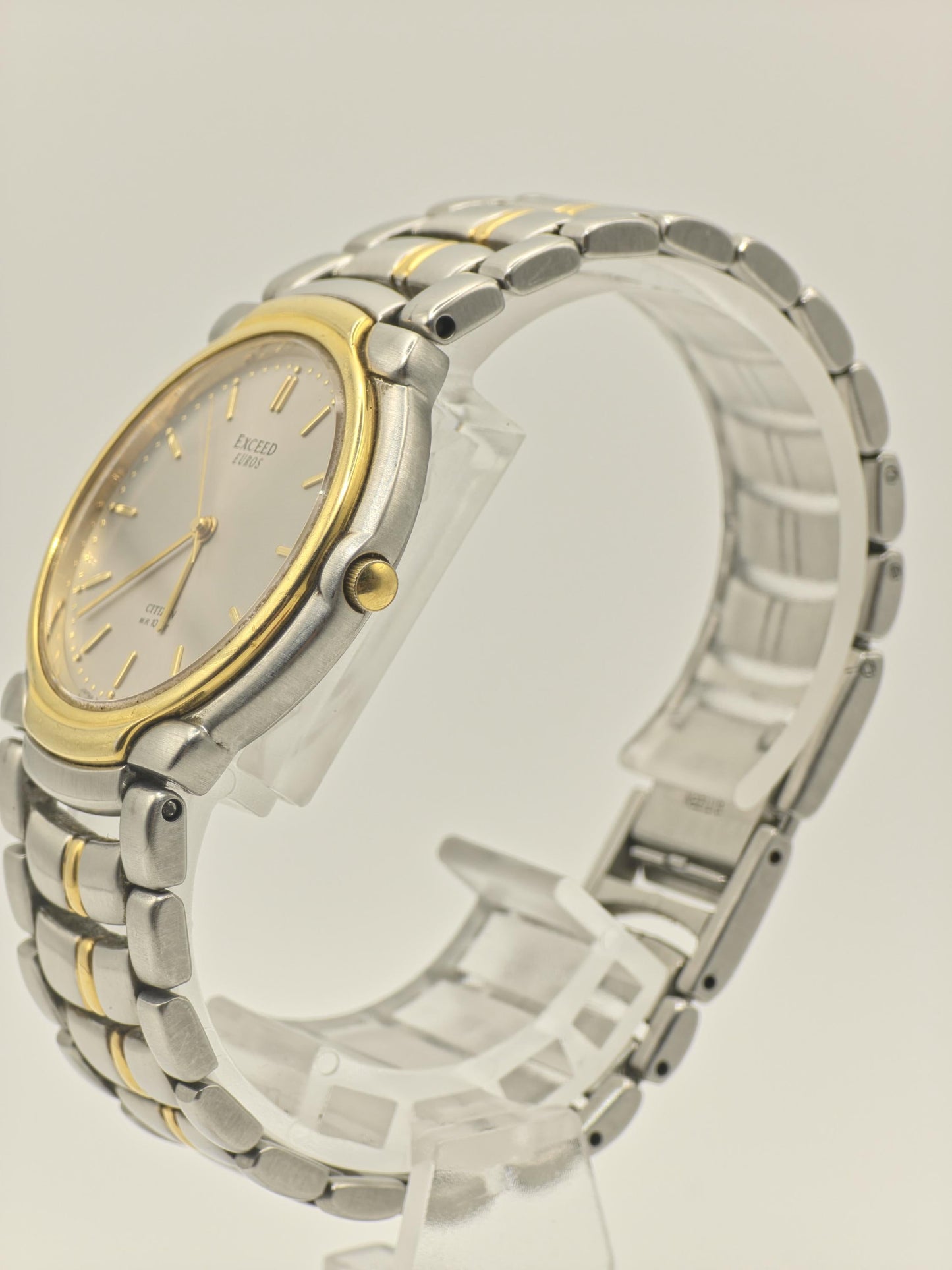Vintage Citizen Exceed Euros WR 10 Bar Quartz Two-Tone Men's Dress Watch - 409