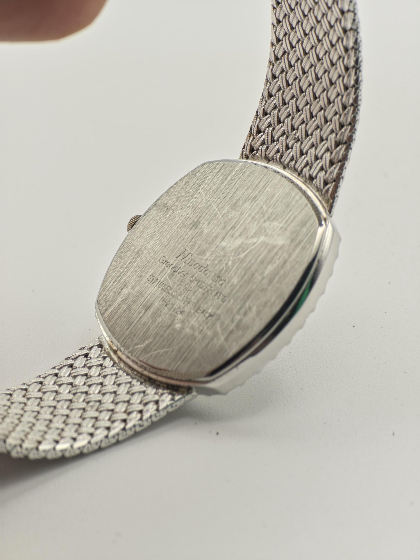 Vintage Nivada Men's/Unisex Quartz Silver Tone Swiss Dress Watch - 415