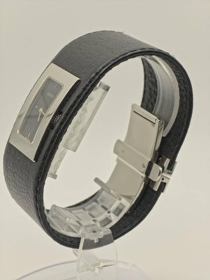 Vintage Gucci Women's Black Dial Wide Leather Cuff Quartz Watch Swiss Made - 424