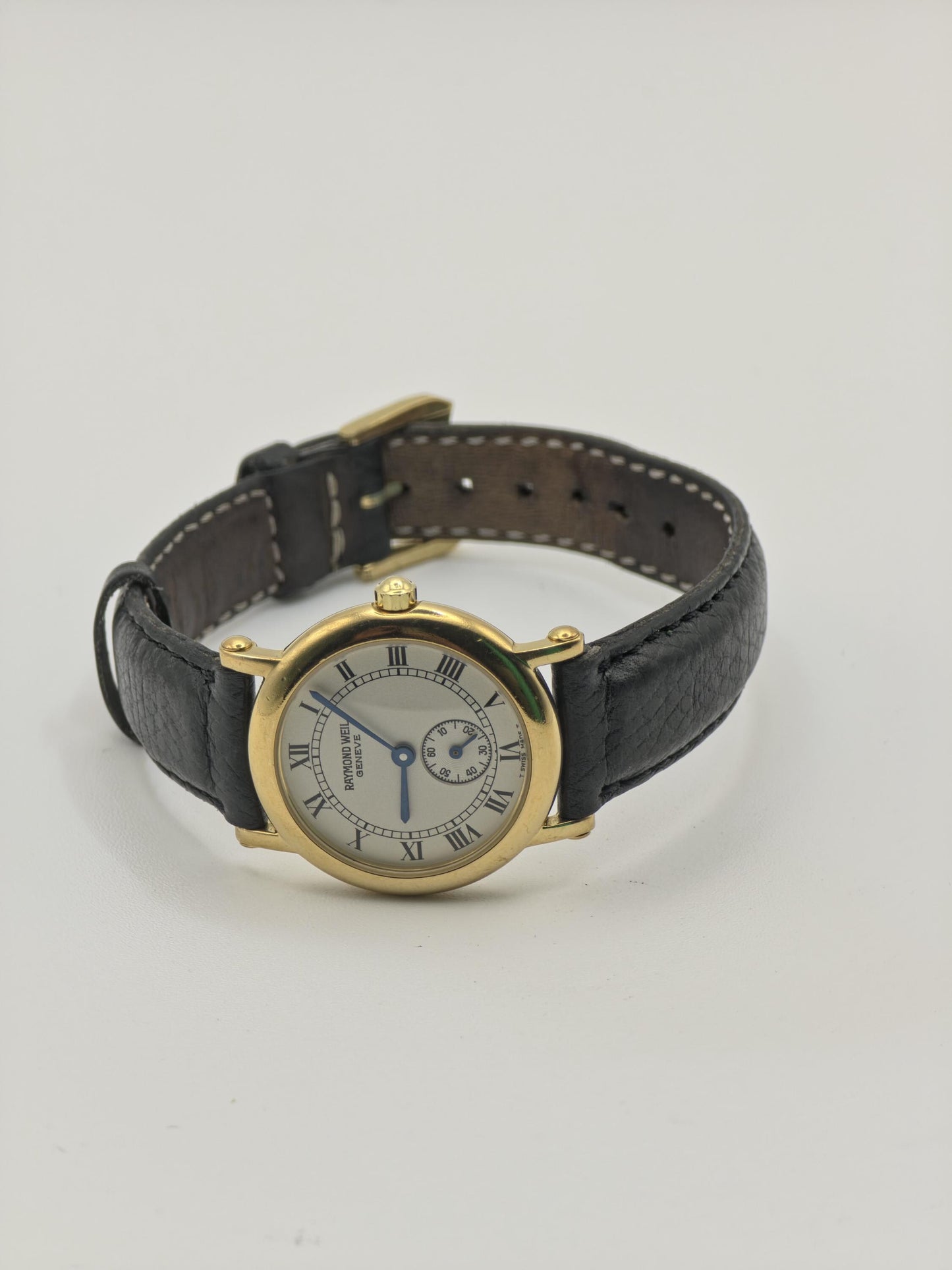 Vintage Raymond Weil Genève Unisex Small Seconds Quartz Gold Tone Dress Watch Swiss Made - 434