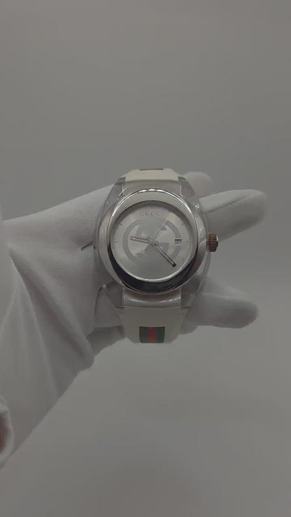 Gucci Sync White Mens Watch Swiss Quartz Silver Dial Rubber Strap Box Papers Modern Designer Sports Style